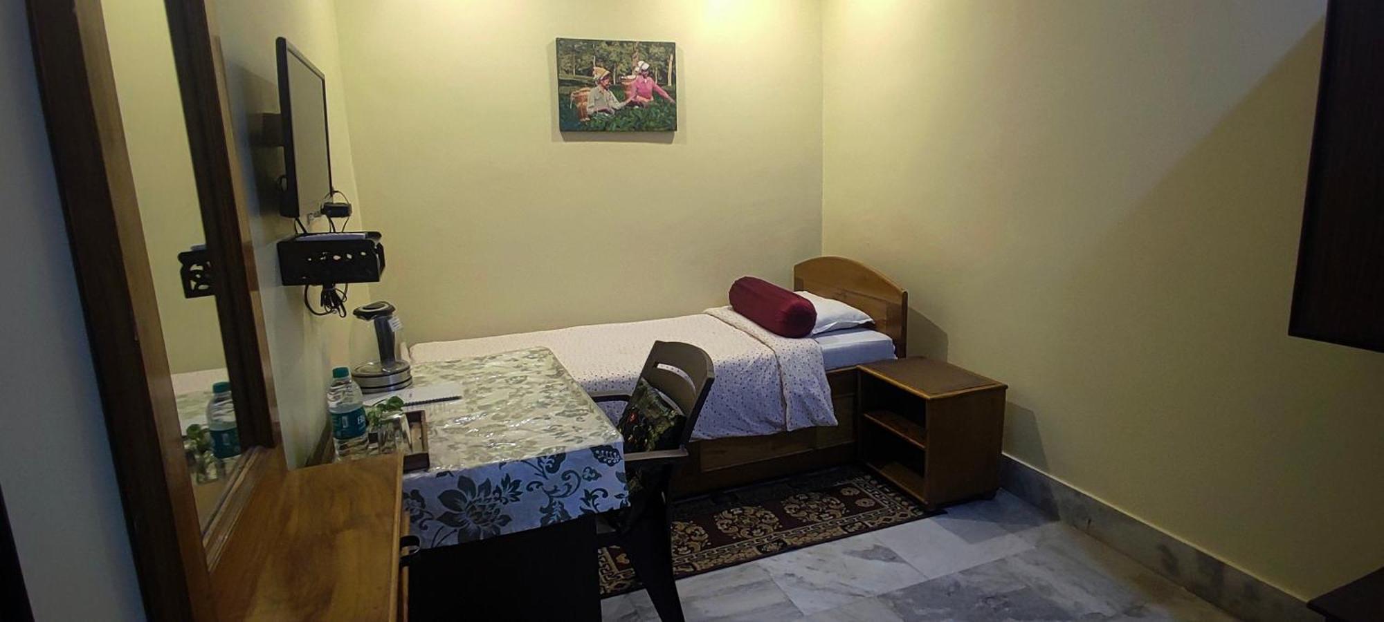 Nirvana Guest House 古瓦哈提 外观 照片