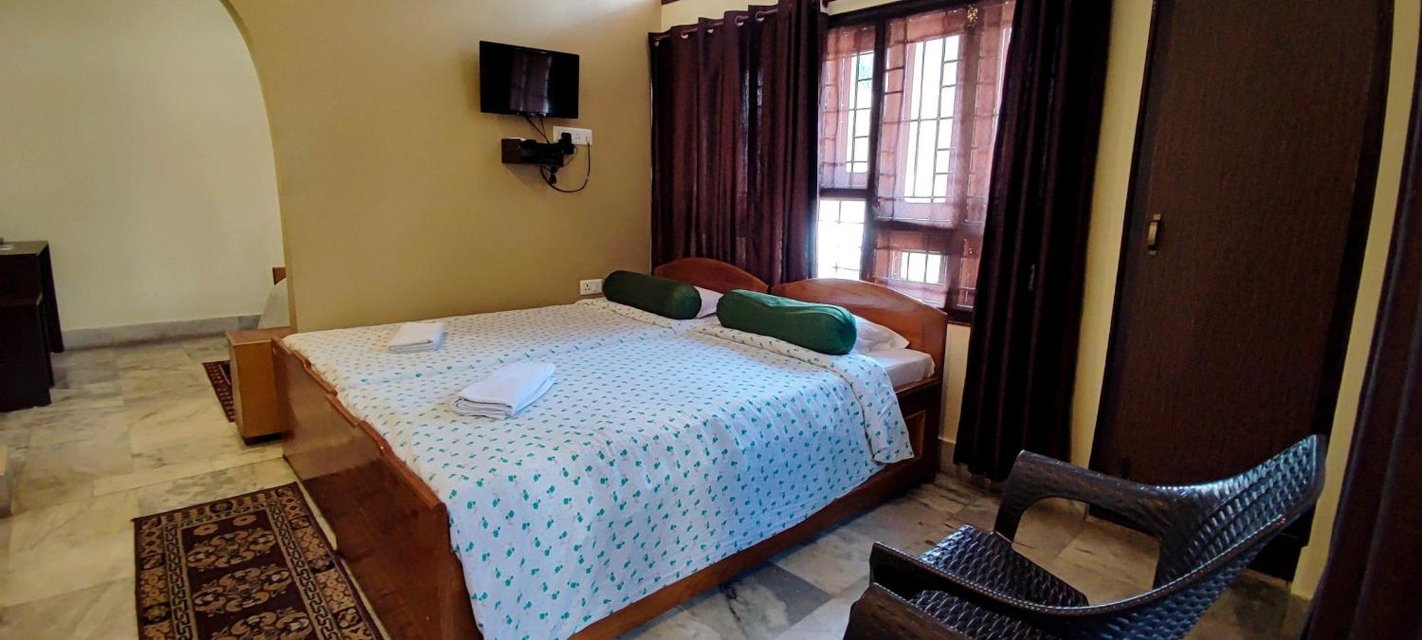 Nirvana Guest House 古瓦哈提 外观 照片